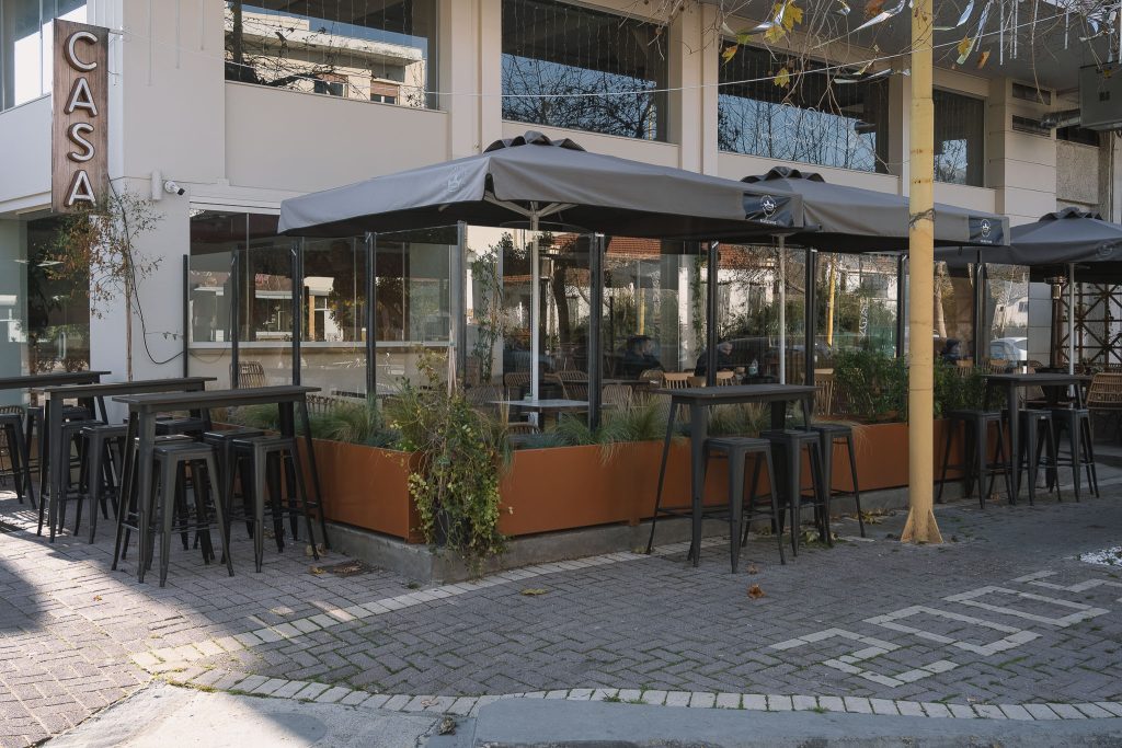 Οι Coffee & Bar Experts στη Ζαχάρω. Ένα από τα ομορφότερα μέρη στην Ελλάδα