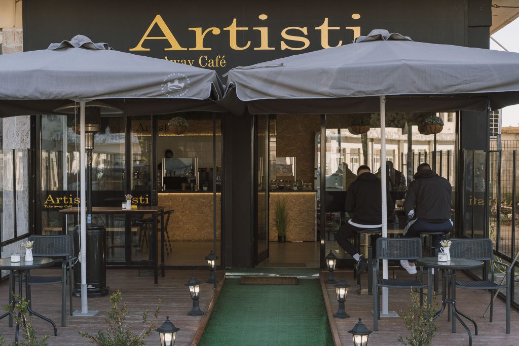Το Artisti αφήνει τα δικά του χνάρια στον espresso