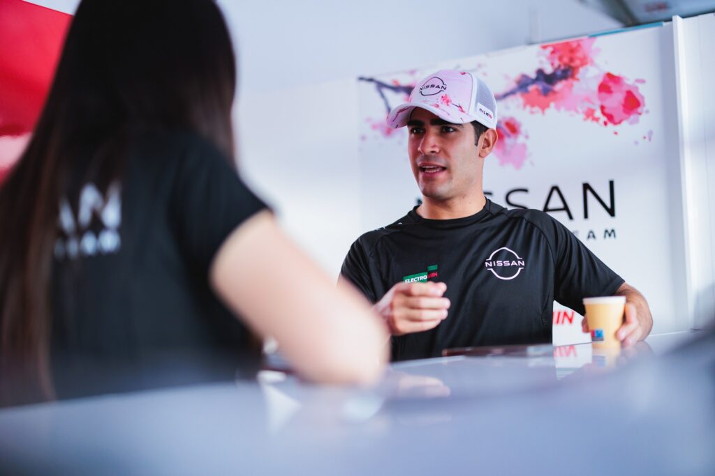 Η Nissan Formula E team κατευθύνεται στο Βερολίνο για το προτελευταίο Σαββατοκύριακο αγώνων της 11ης σεζόν 50 Η Nissan Formula E team κατευθύνεται στο Βερολίνο για το προτελευταίο Σαββατοκύριακο αγώνων της 11ης σεζόν