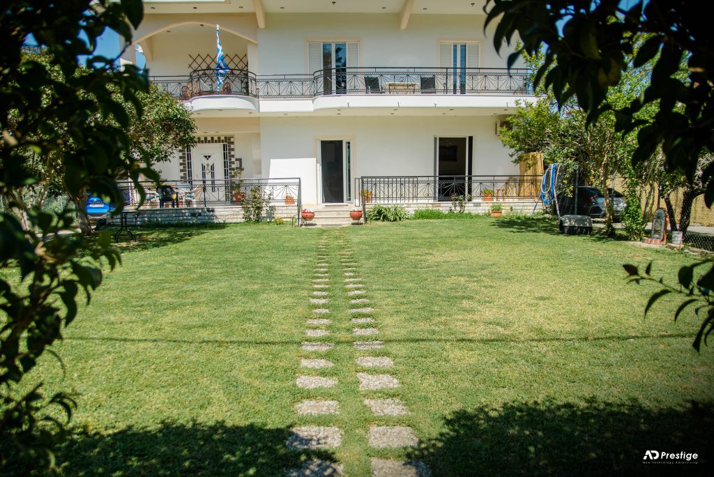 Villa Grivas: Οι διακοπές που σας αξίζουν, σ ένα υπέροχο airbnb στην Βαρβάσαινα Ηλείας!